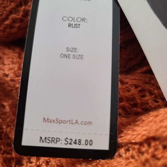 NWT - MAX SPORT RUFFLED PONCHO - Picture 7 of 10